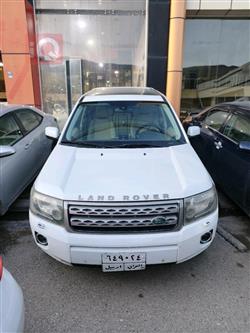 لاند روفر LR2